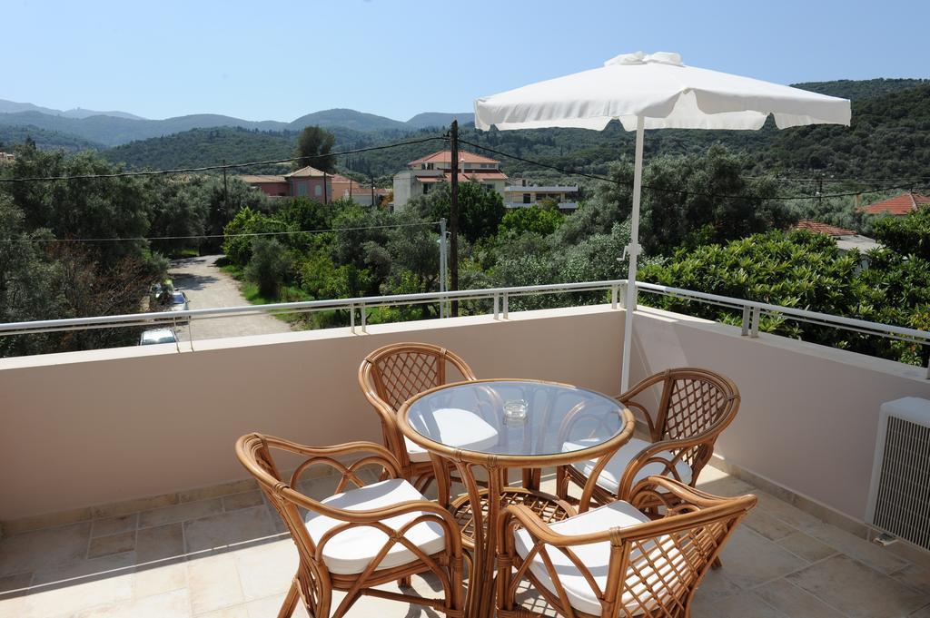 Agnadi Suites Episkopos Oda fotoğraf